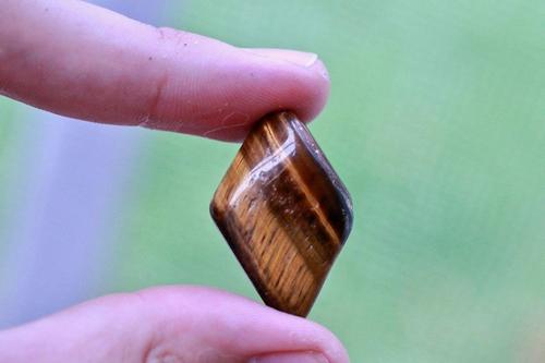 Tiger’s Eye Tumbled Stone-Cosmic Cuts